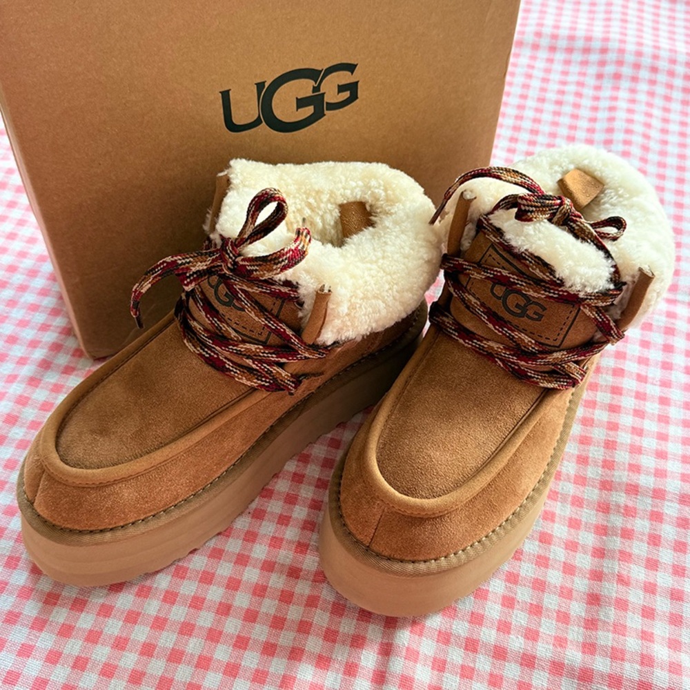 UGG Funkarra Cabin Cuff Slipper